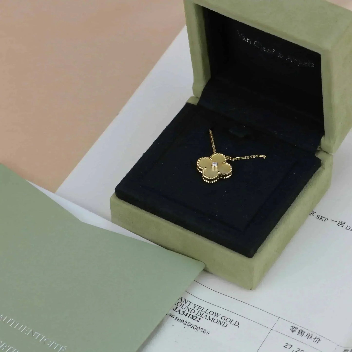 [Pearl Jewelrys]CLOVER 15MM DIAMOND GOLD MOTHER OF PEARL NECKLACE