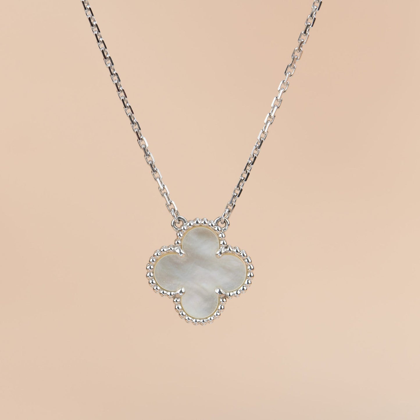 [Pearl Jewelrys]CLOVER  15MM WHITE MOTHER-OF-PEARL SILVER