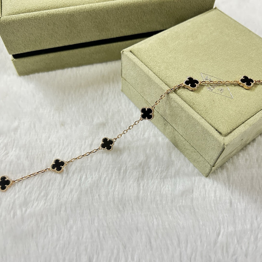 [Pearl Jewelrys]CLOVER 6 MOTIF  ONYXS BRACELET