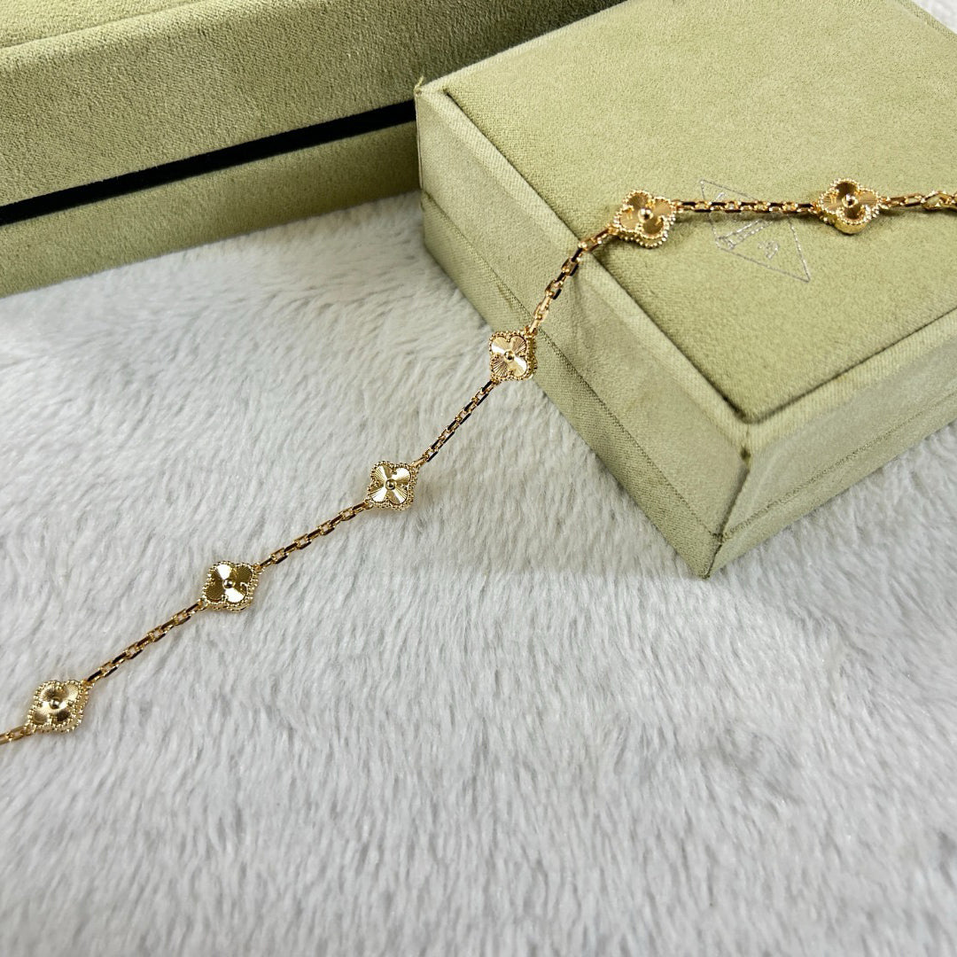 [Pearl Jewelrys]CLOVER 6 MOTIF DIAMOND BRACELET