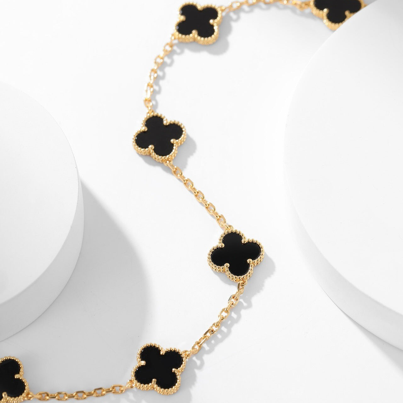 [Pearl Jewelrys]CLOVERS THE 10-MOTIFS ONYX NECKLACE