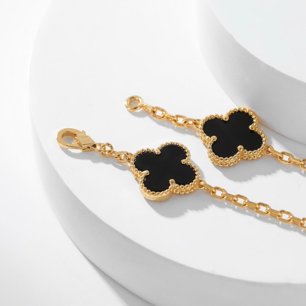[Pearl Jewelrys]CLOVERS THE 10-MOTIFS ONYX NECKLACE