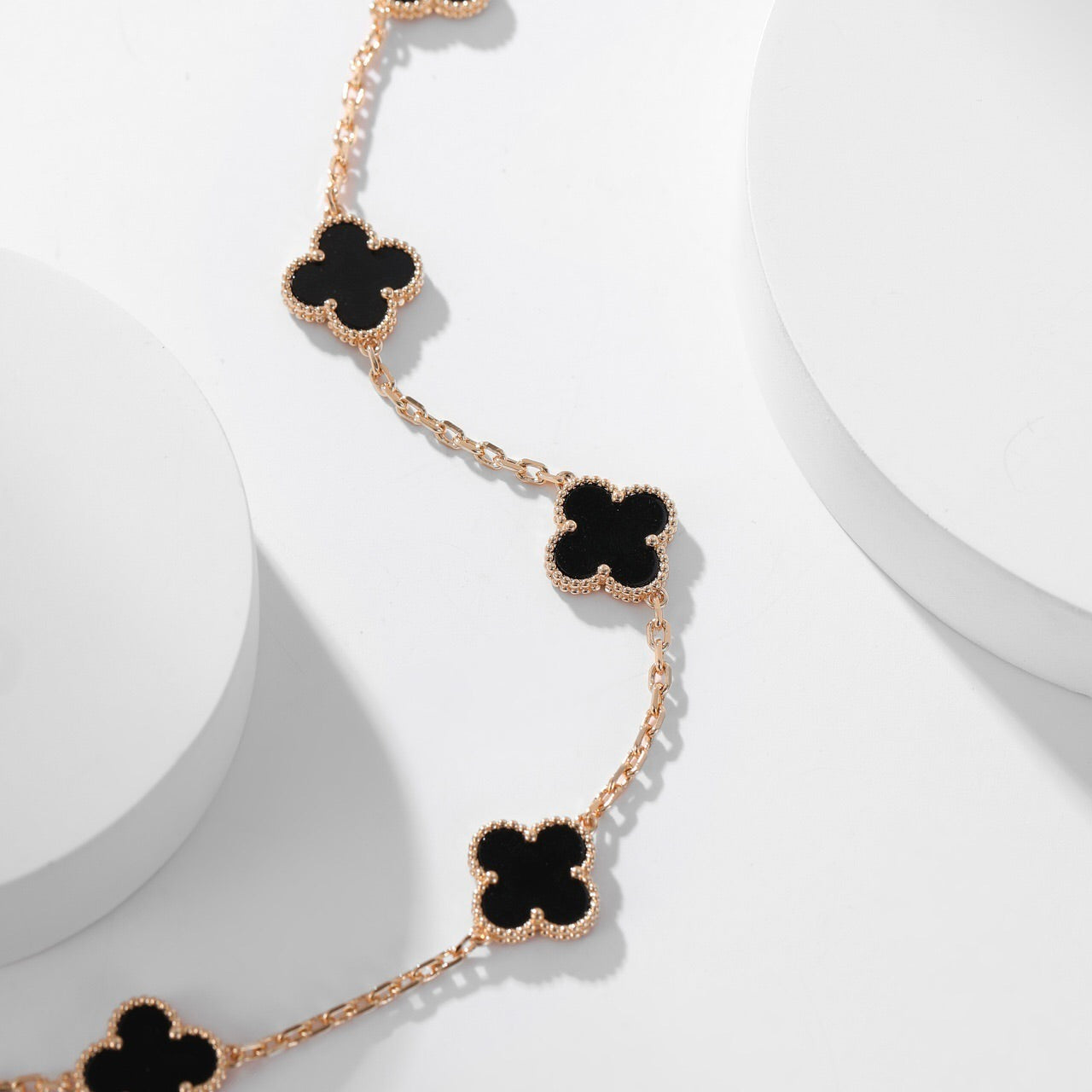 [Pearl Jewelrys]CLOVERS THE 10-MOTIFS ONYX NECKLACE