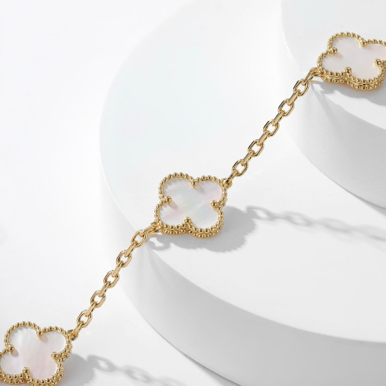 [Pearl Jewelrys]CLOVERS THE 10-MOTIFS WHITE MOTHER OF PEARL NECKLACE