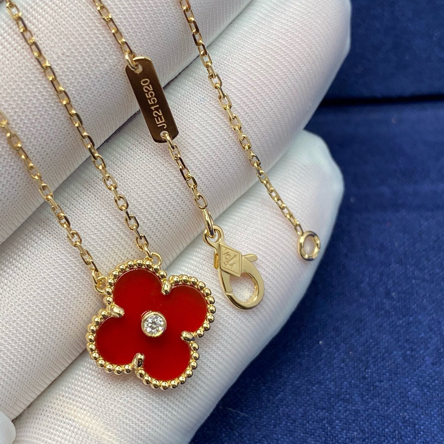 [Pearl Jewelrys]CLOVER 15MM DIAMOND CARNELIAN NECKLACE