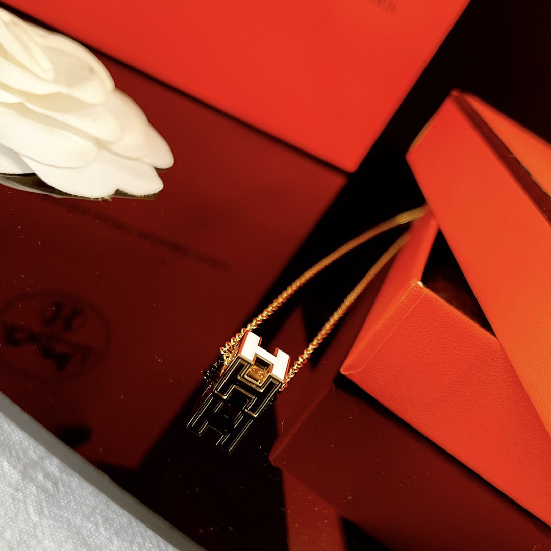 [Pearl Jewelrys]H WHITE SQUARE GOLD NECKLACE