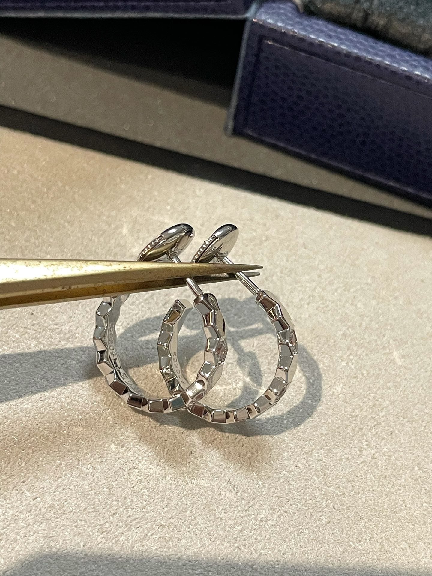 [Pearl Jewelrys]Hollow Design Four-Leaf Clover Flower Shape Ring