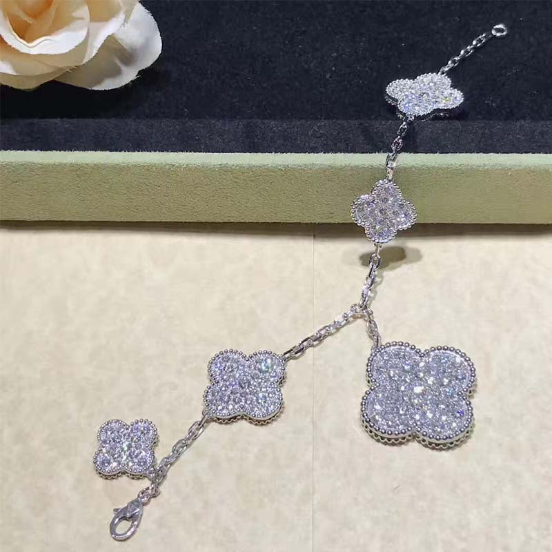 [Pearl Jewelrys]CLOVER 6 MOTIFS SILVER DIAMOND BRACELET