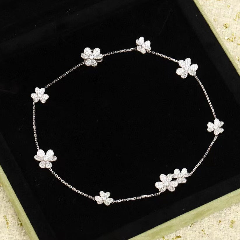 [Pearl Jewelrys]FRIVOLE SILVER 9 FLOWERS NECKLACE