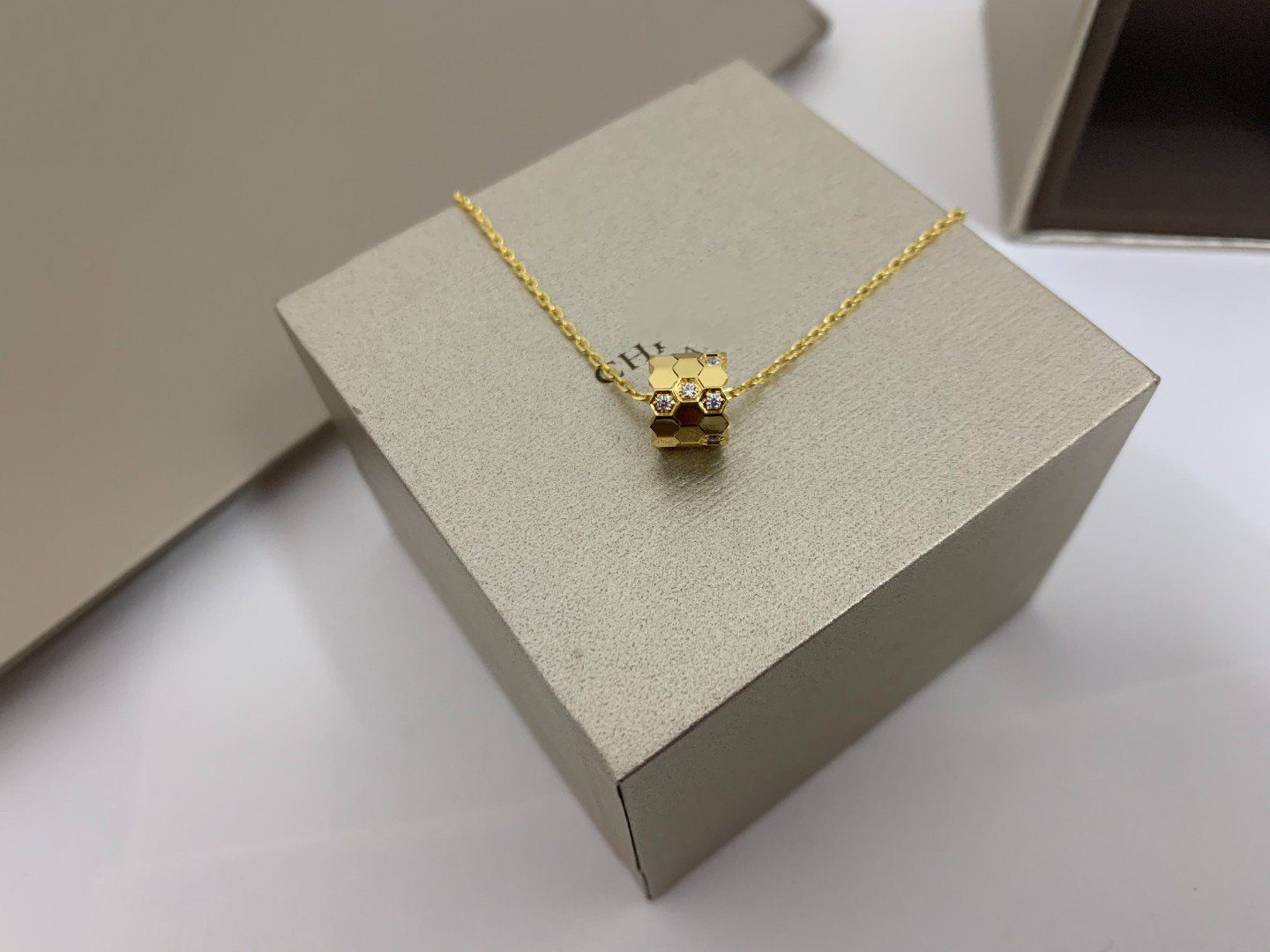 [Pearl Jewelrys]BEE LOVE DIAMOND NECKLACE