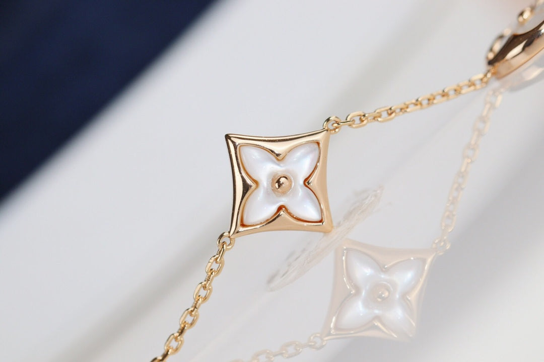 [Pearl Jewelrys]LEAF CLOVER BRACELET