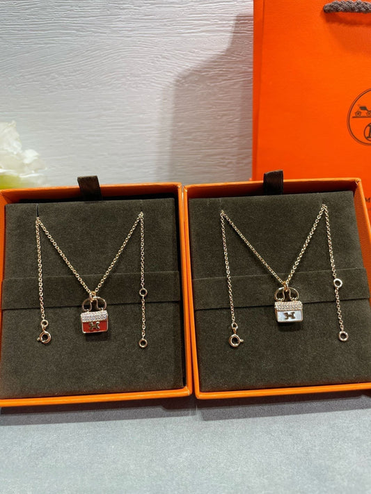 [Pearl Jewelrys]H CIRCE MOISSANITE PENDANT NECKLACE GOLD