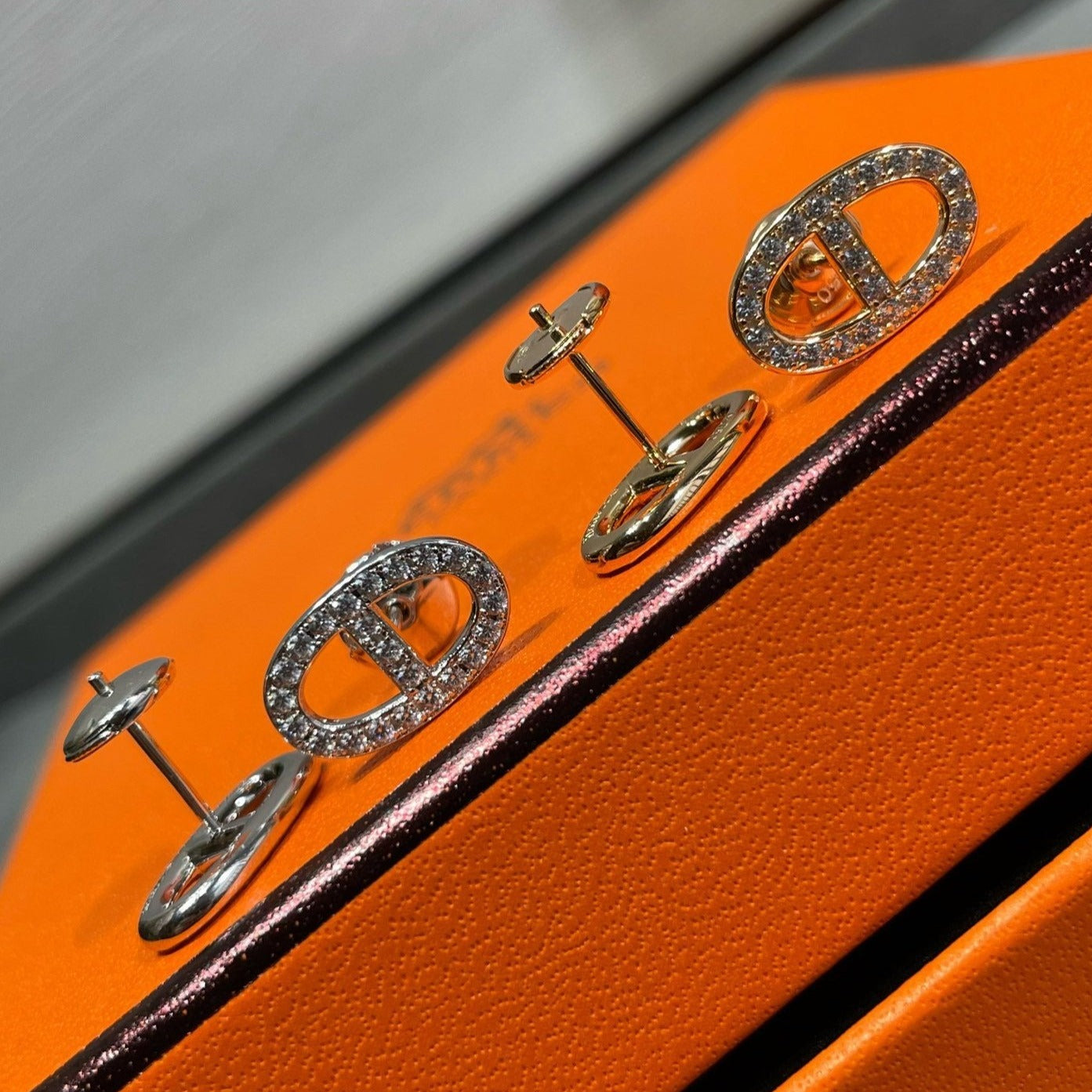 [Pearl Jewelrys]HM FULL DIAMOND PIG NOSE STUD EARRINGS