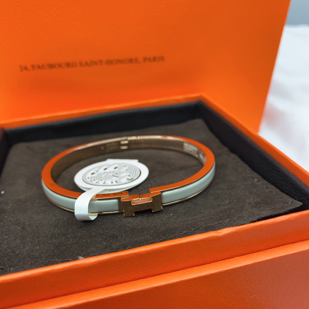 [Pearl Jewelrys]CLASSIC HM CLIC GREEN 8MM ENAMEL BRACELET