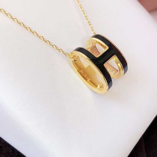 [Pearl Jewelrys]HM CLIC BLACK ENAMEL GOLD NECKLACE