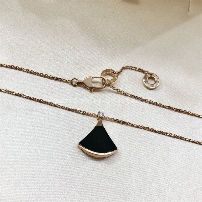 [Pearl Jewelrys]DREAM NECKLACE ONYX 1 DIAMOND