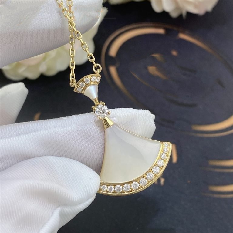 [Pearl Jewelrys]DREAM NECKLACE MOP GOLD DIAMOND