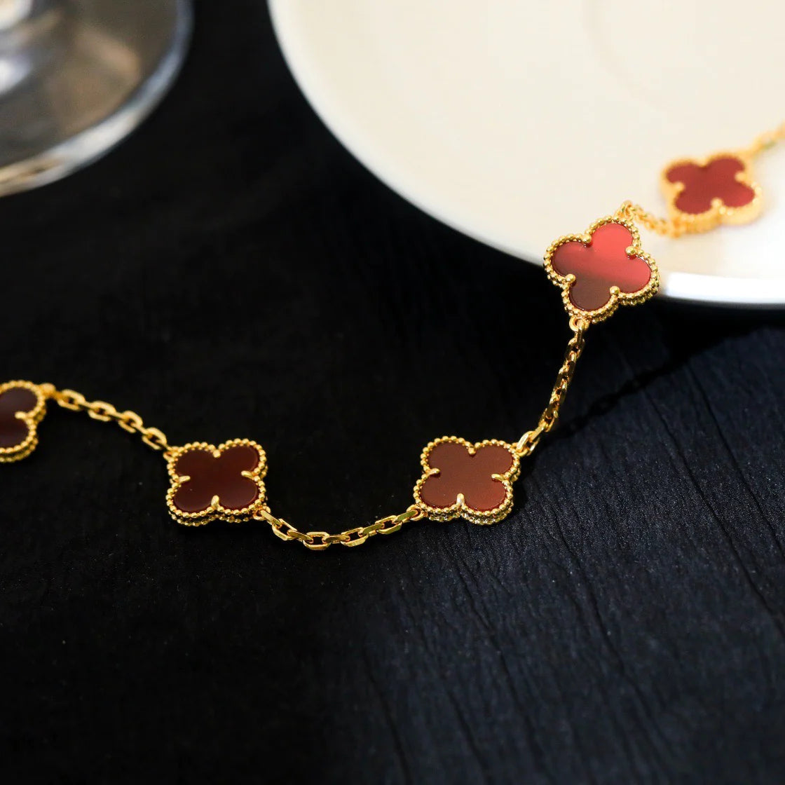 [Pearl Jewelrys]CLOVER 5 MOTIFS RED AGATE  BRACELET