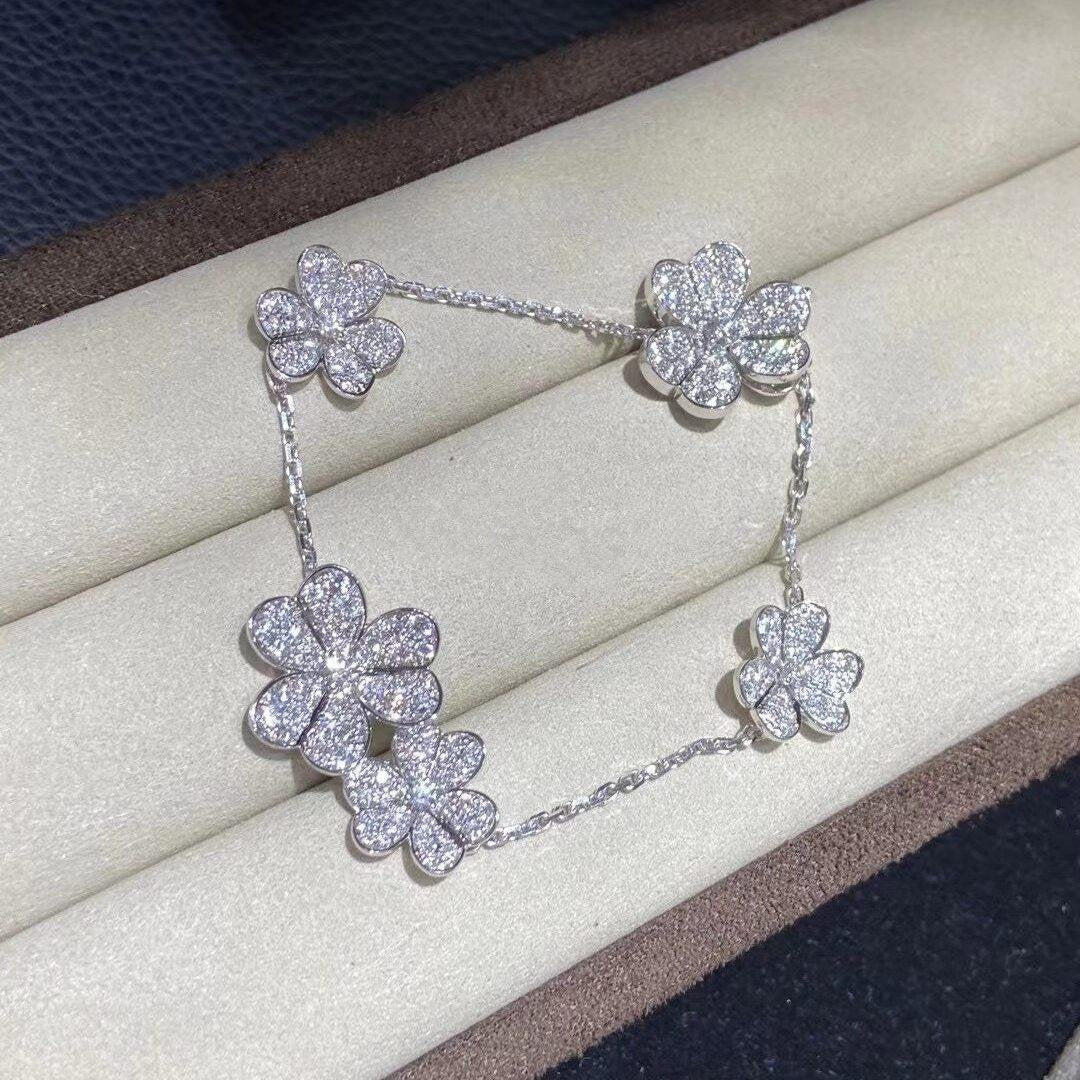 [Pearl Jewelrys]FRIVOLE SILVER 5 FLOWERS BRACELET