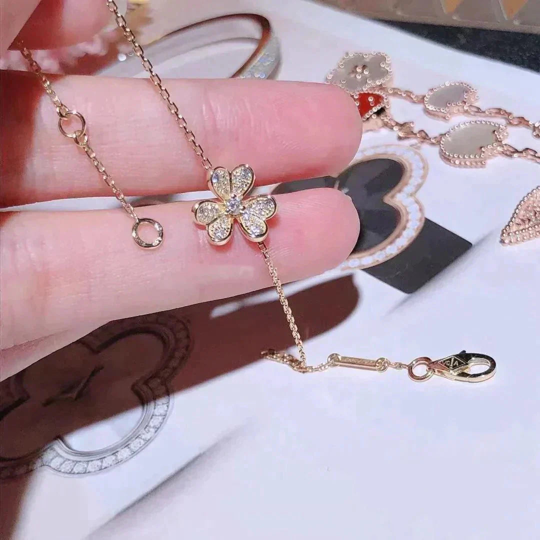 [Pearl Jewelrys]FRIVOLE GOLD FLOWER DIAMOND BRACELET