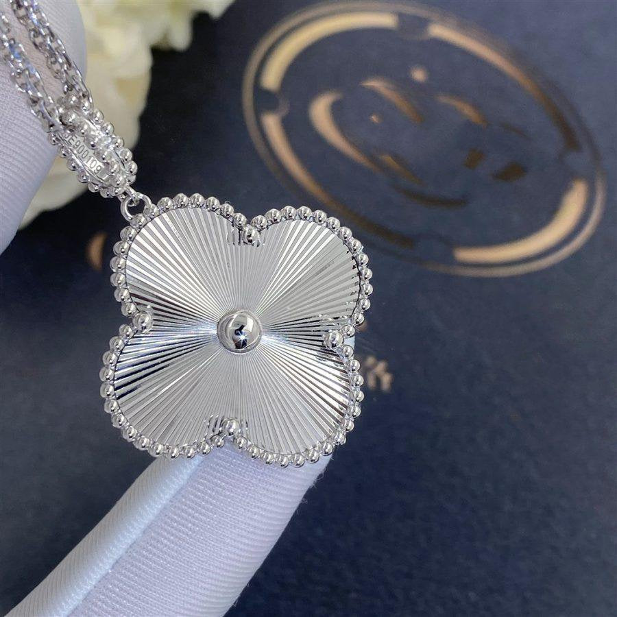 [Pearl Jewelrys]CLOVER 25MM SILVER BIG CLOVER NECKLACE