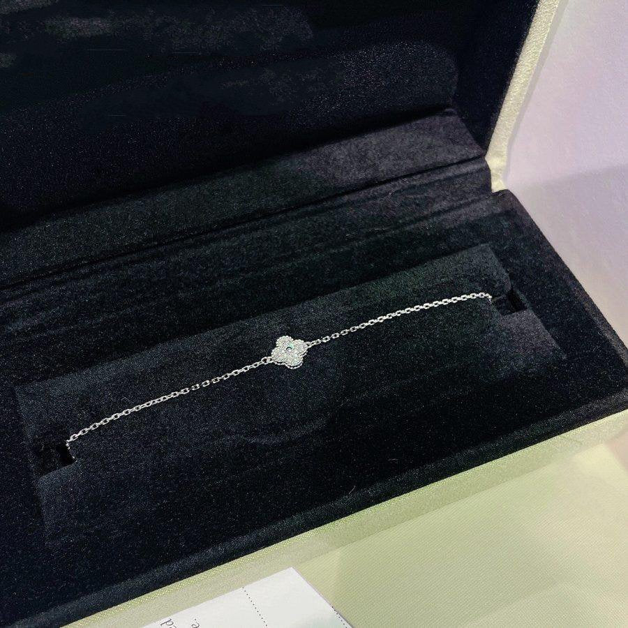 [Pearl Jewelrys]CLOVER  SINGLE FLOWER BRACELET SILVER