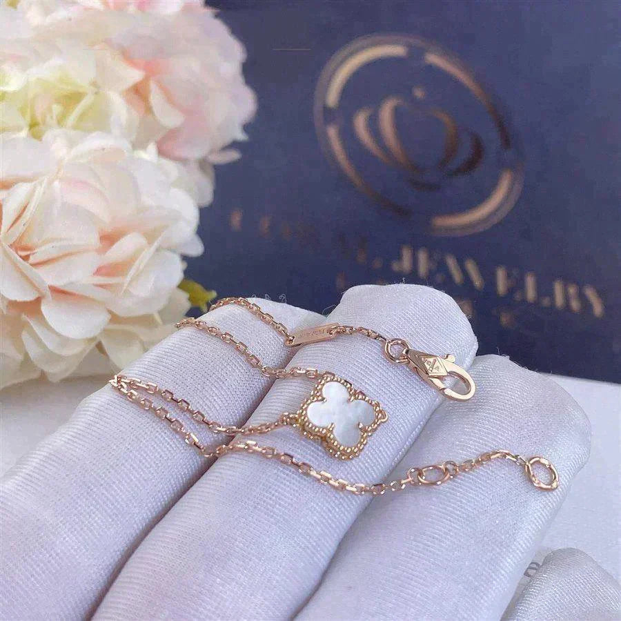 [Pearl Jewelrys]CLOVER WHITE MOP SINGLE FLOWER BRACELET