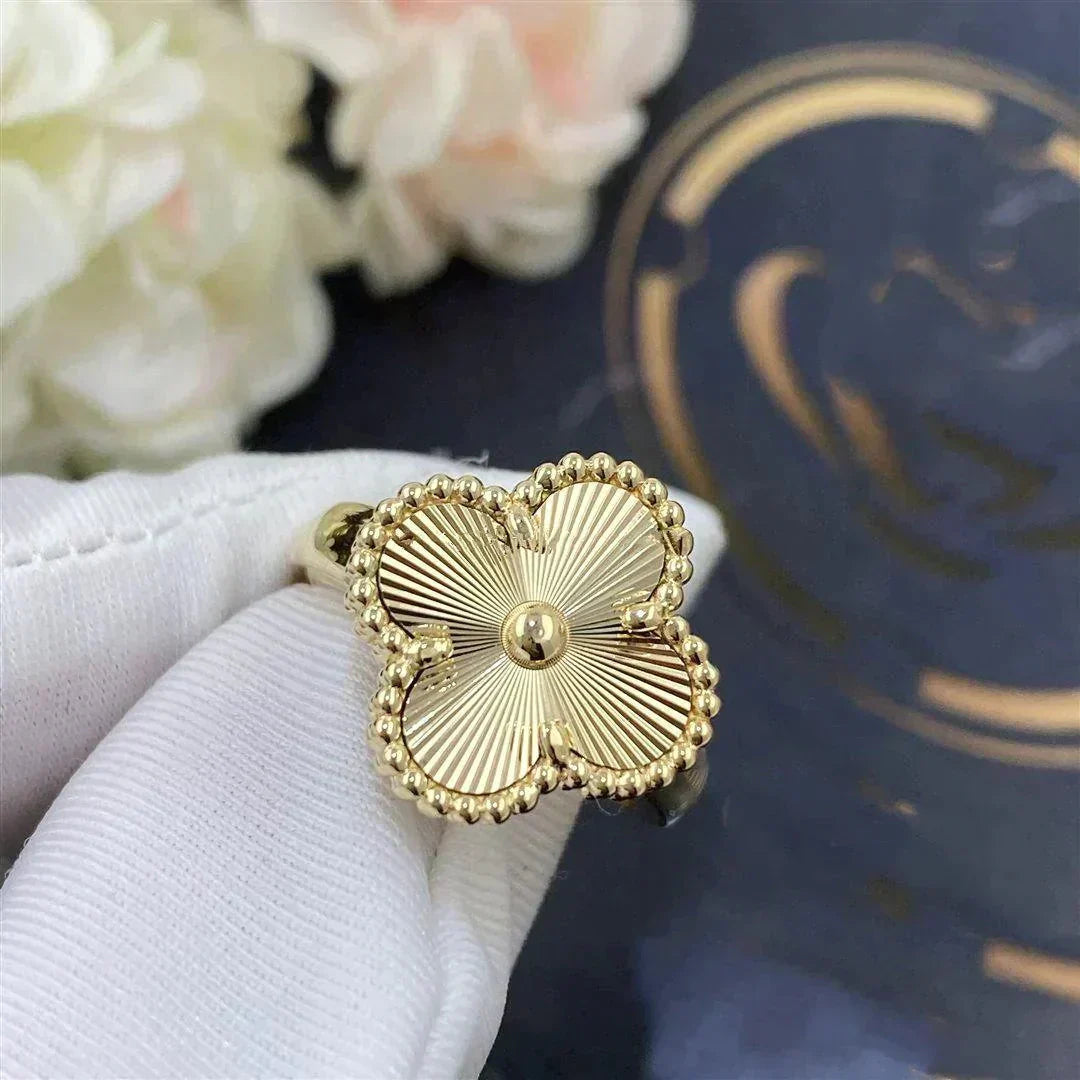 [Pearl Jewelrys]CLOVER GOLD RING