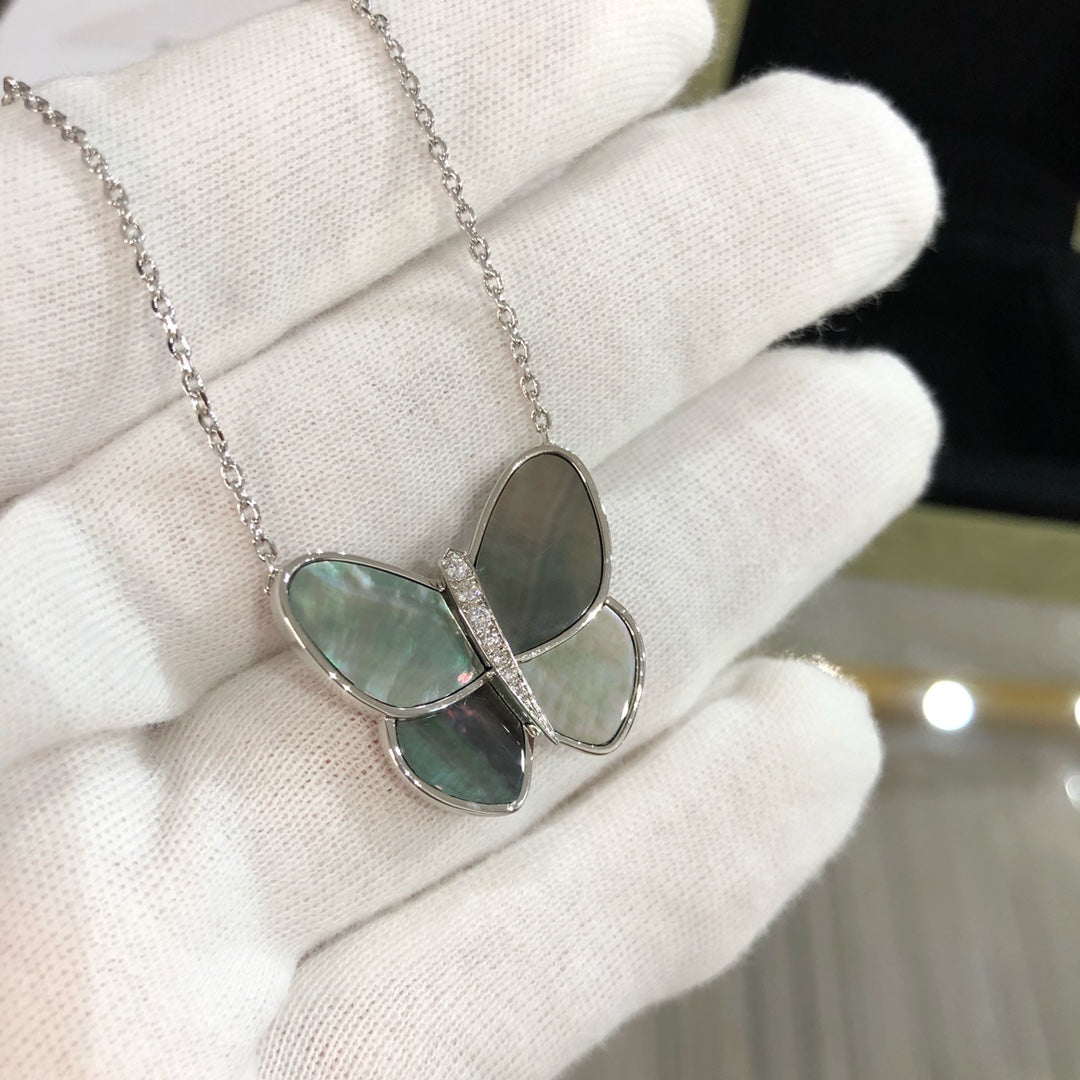 [Pearl Jewelrys]LARGE BUTTERFLY SILVER PENDANT DIAMOND NECKLACE