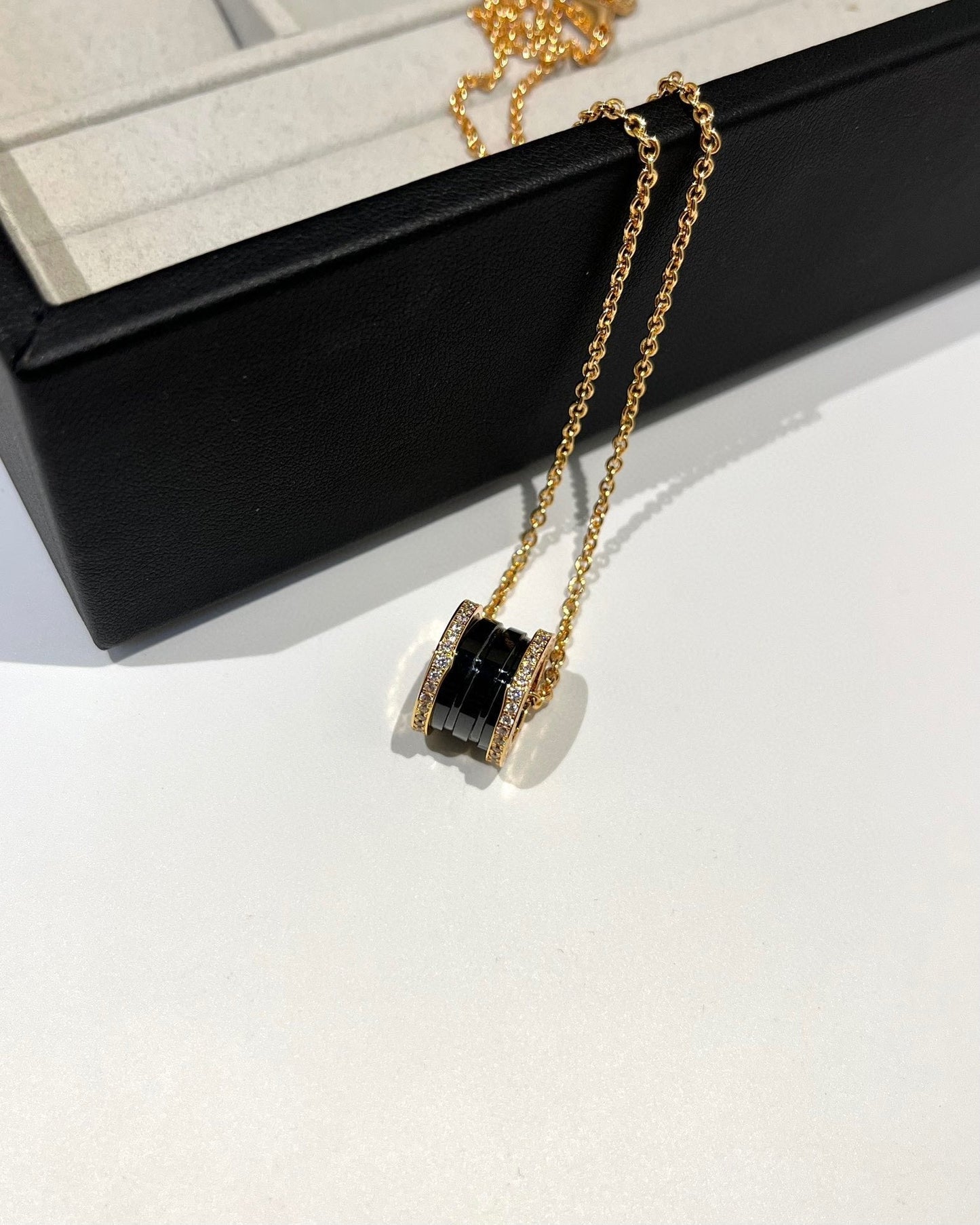 [Pearl Jewelrys]ZERO 1 BLACK CERAMIC DIAMOND PINK GOLD NECKLACE